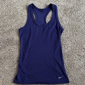 Nike women’s dri fit tanks size S